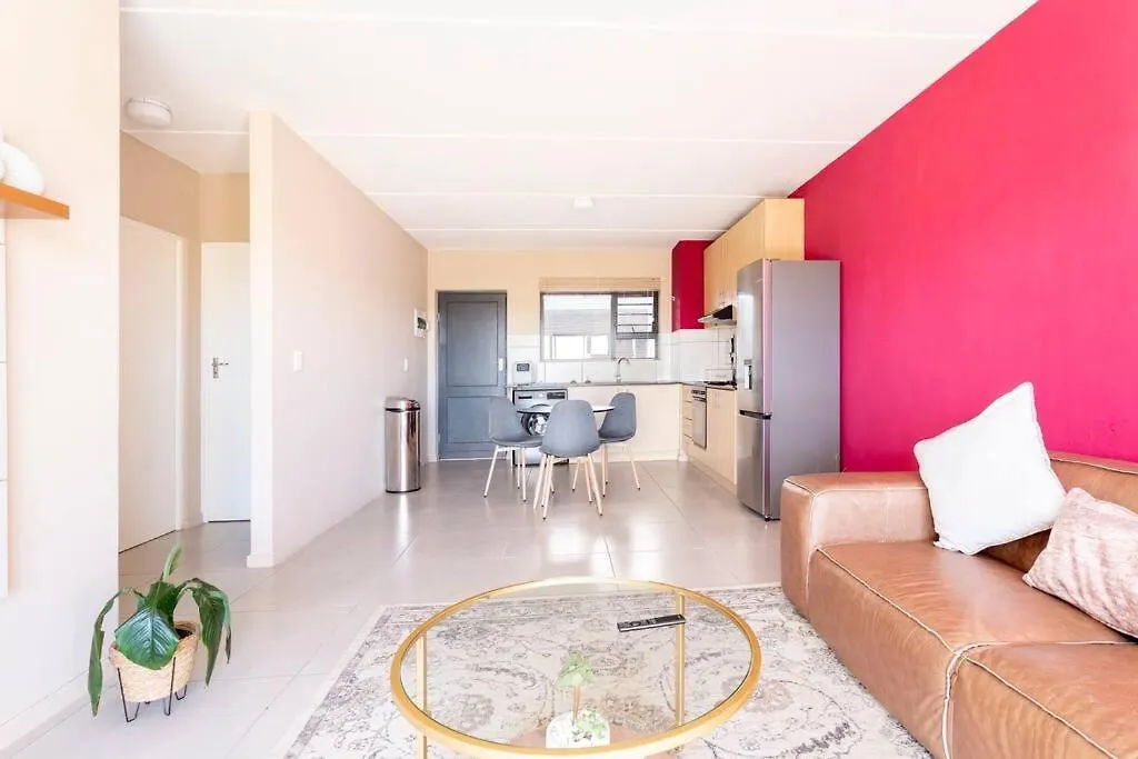 The Cozy Retreat, 2-Bedroom Apartment In Parklands, Le Cap
