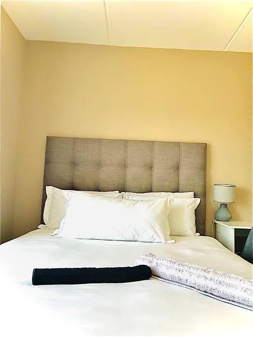 The Cozy Retreat, 2-Bedroom Apartment In Parklands, Le Cap