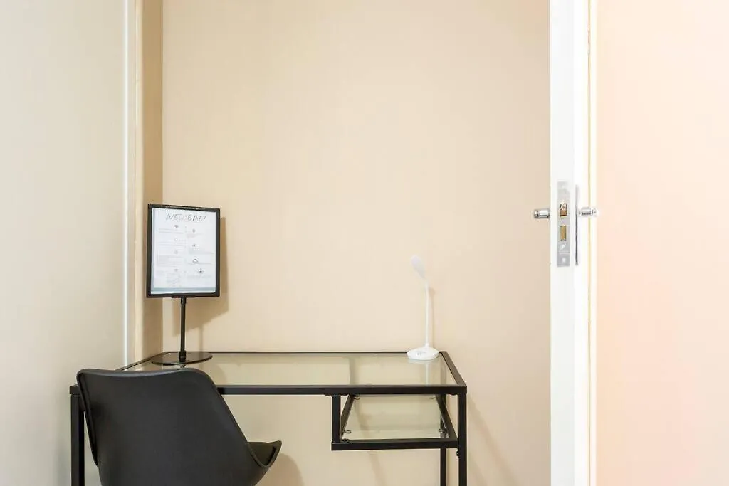 The Cozy Retreat, 2-Bedroom Apartment In Parklands, Le Cap
