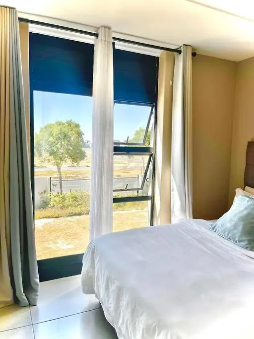 The Cozy Retreat, 2-Bedroom Apartment In Parklands, Le Cap 0*,