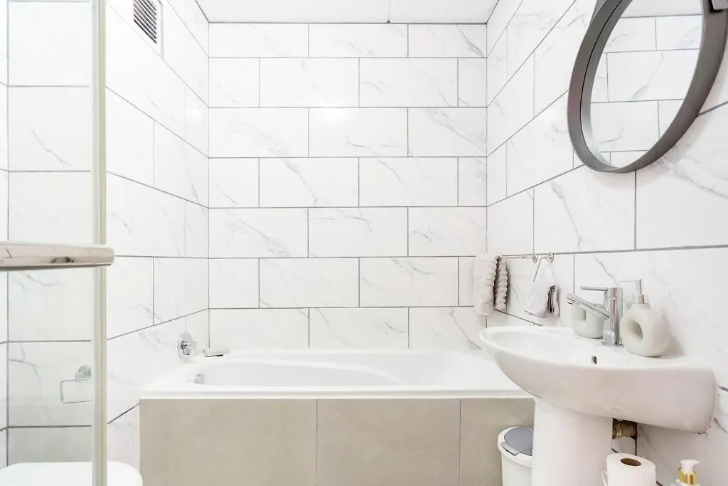The Cozy Retreat, 2-Bedroom Apartment In Parklands, Le Cap Afrique du Sud